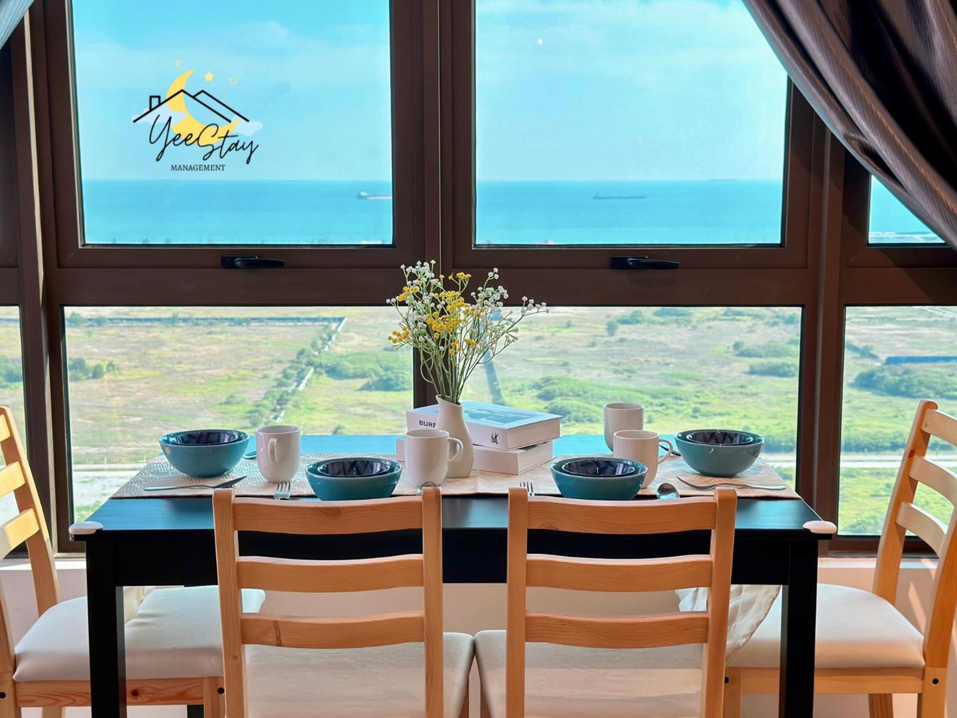 Seaview Poolview Cityview Baliresidence Video Game 5Minjonker Malacca Exterior photo